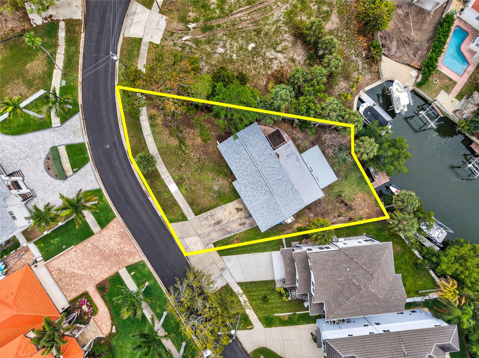 SHORE ACRES EDGEWATER SEC BLKS 17 & 18 - Land