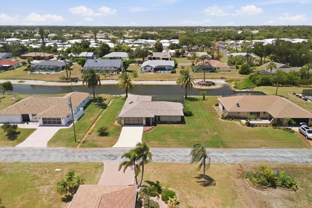 HOURGLASS LAKE ESTATES - Residential