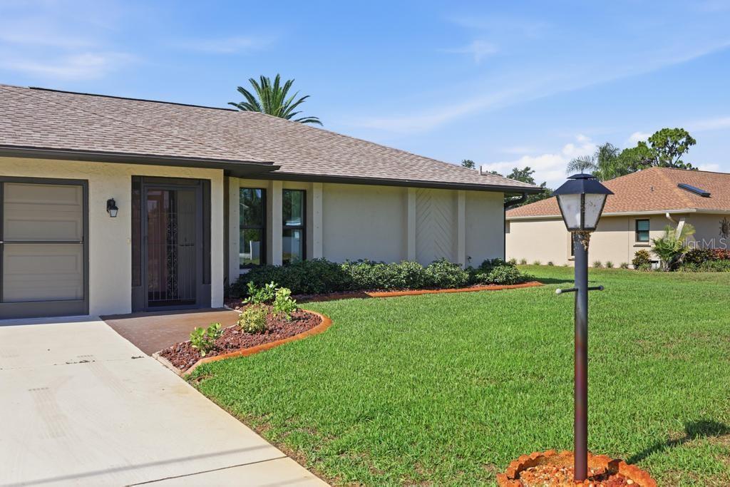 HOURGLASS LAKE ESTATES - Residential