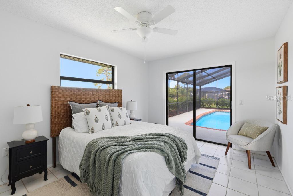 HOURGLASS LAKE ESTATES - Residential