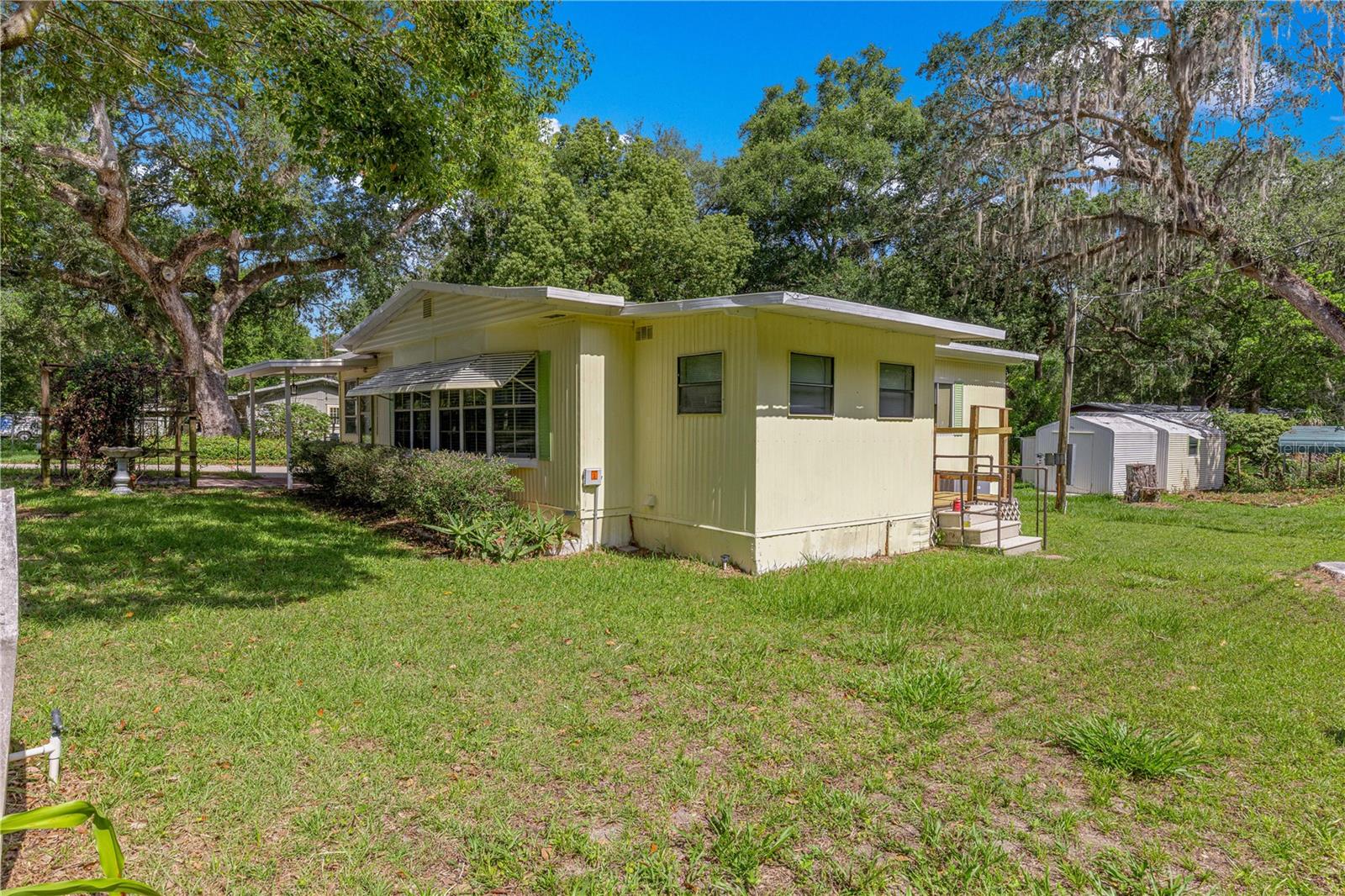 LAKE WEIR VILLAGE - Residential