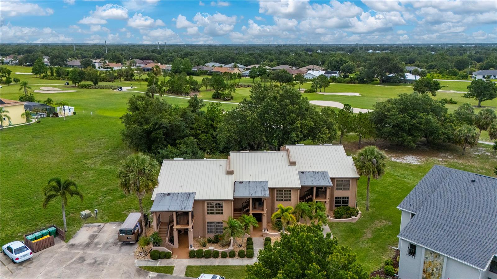 SAN CRISTOBAL VILLAS - Residential