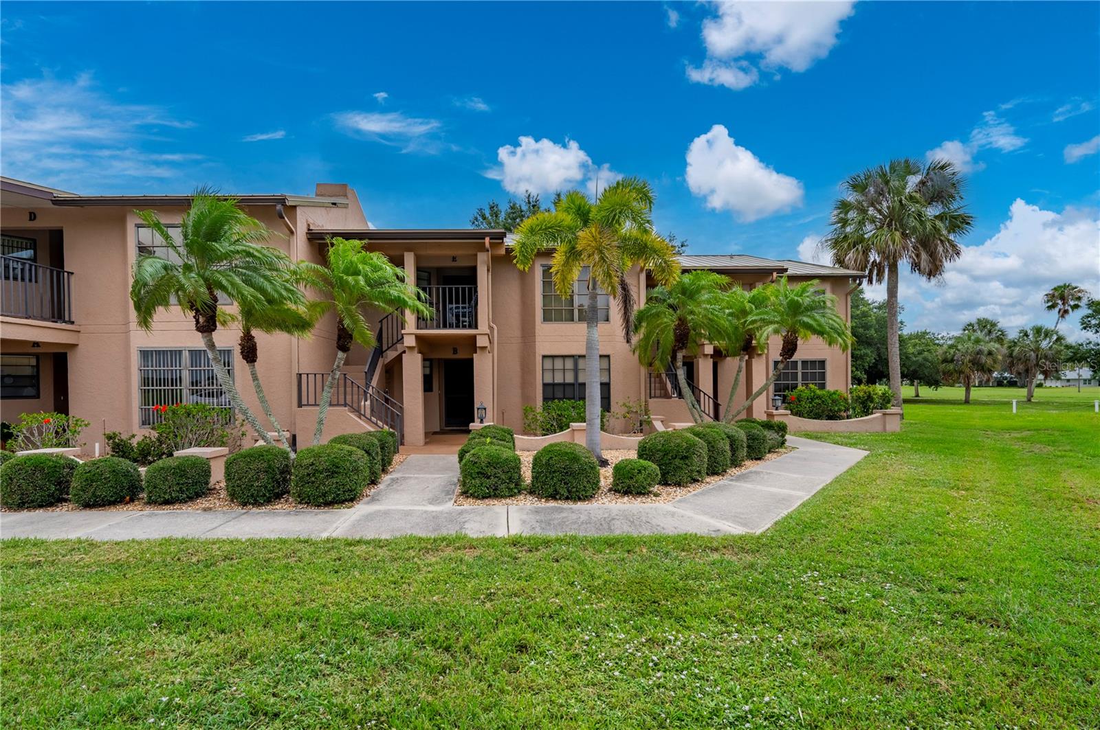 SAN CRISTOBAL VILLAS - Residential