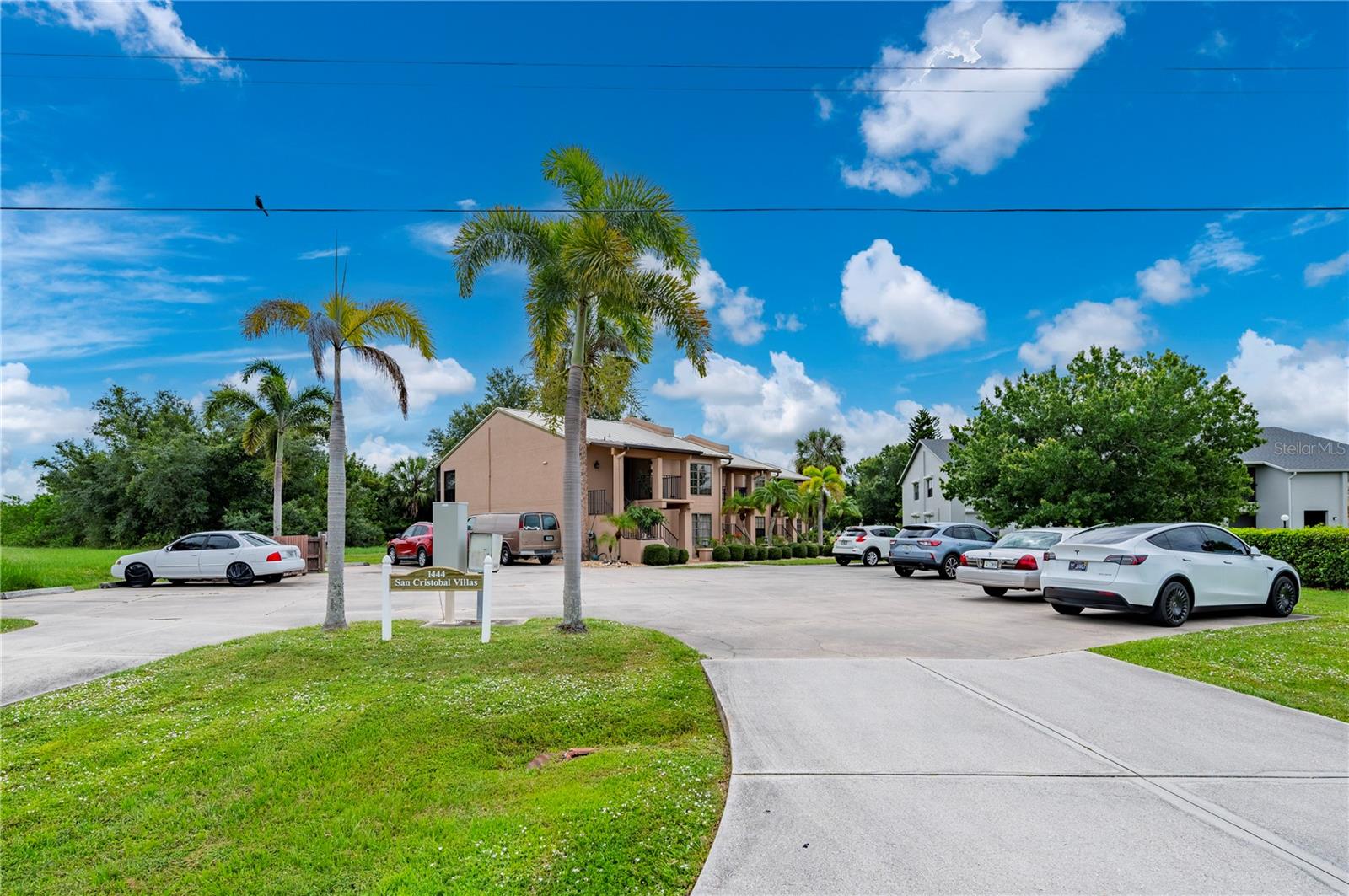 SAN CRISTOBAL VILLAS - Residential