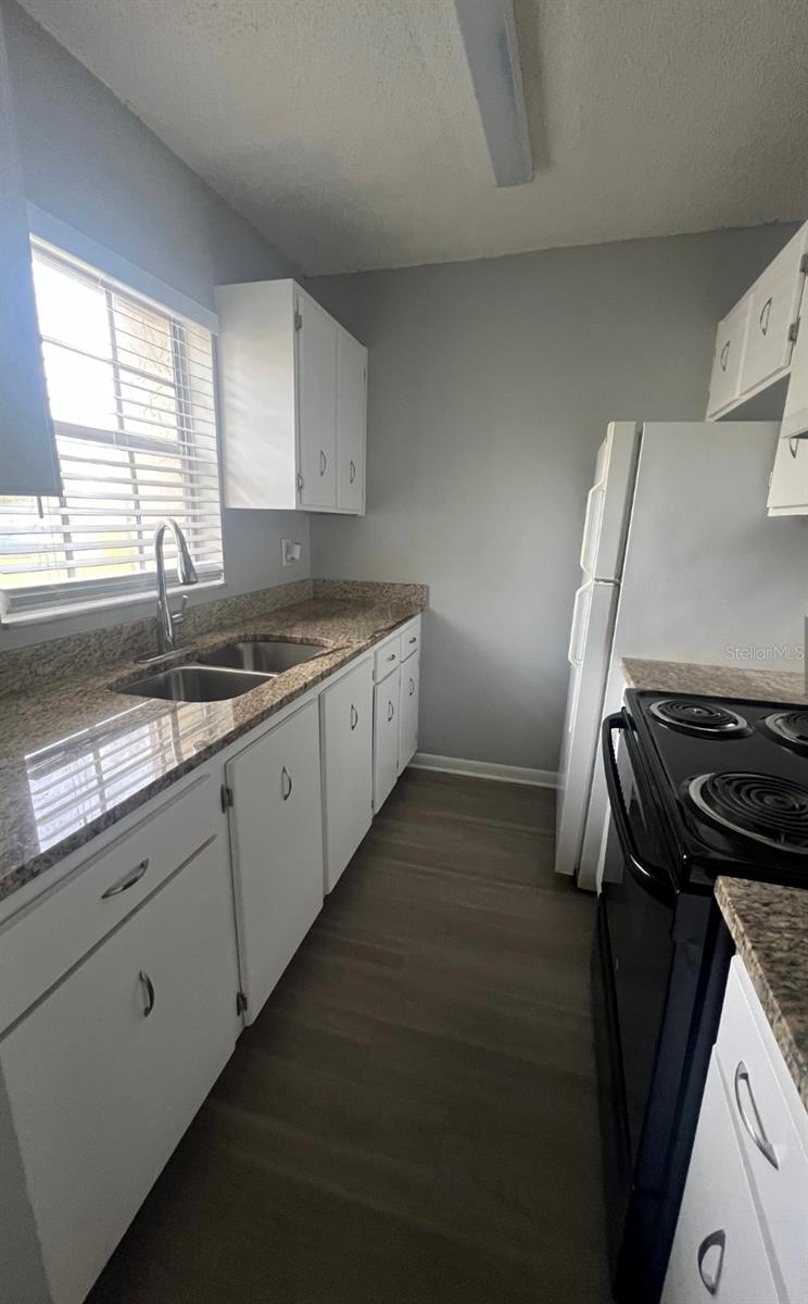 RUSKIN COLONY FARMS - Residential Lease