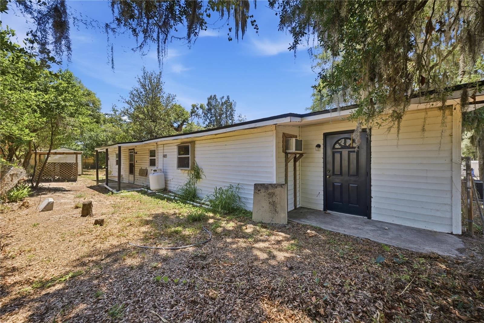 UNPLATTED - Residential