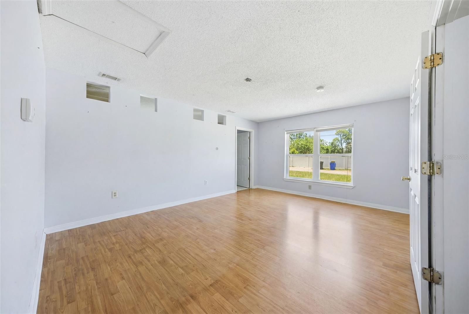 UNPLATTED - Residential
