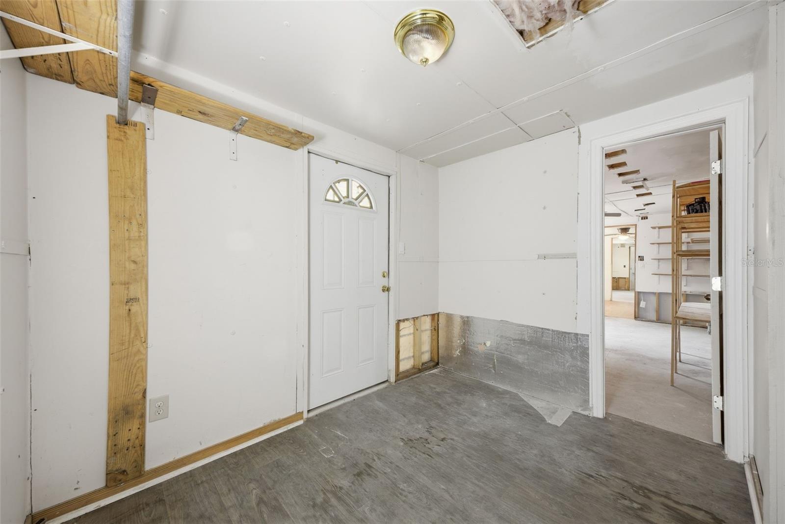 UNPLATTED - Residential