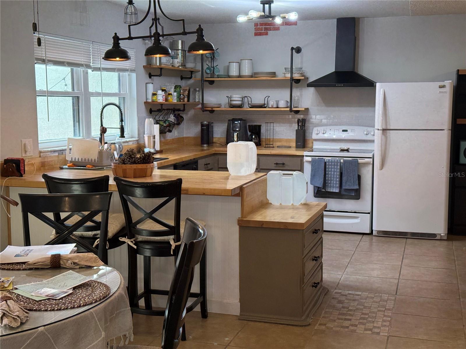COOPERSMITH VILLAGE AT POINCIANA - Residential Lease