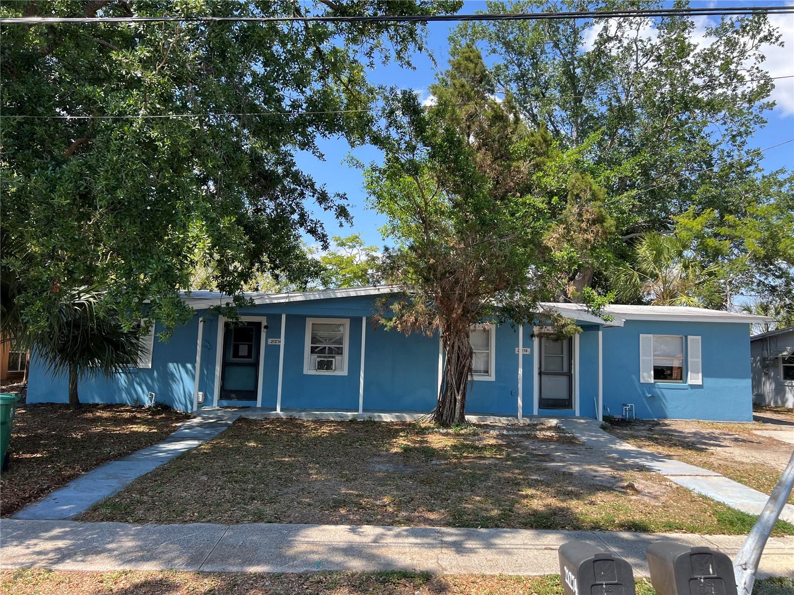 GOOD INVESTMENT PROPERTY ,3 BEDROOMS 2 BATHROOM ONE SIDE , 2 BEDROMMS ONE BATHROOM OTHER SIDE , GREAT INCOME ,VERY LOW MAINTENANCE ,NEW ROOF 2020,LONG TIME TENANTS ON THE PROPERTY ,MONTH TO MONTH TENANCY , DO NOT DISTURB THE TENANTS,
DRYER AND WASHER NOT INCLUDED,

PLEASE CALL OR TEXT THE REAL ESTATE AGENT 24 TO 48 HOURS TO SHOW THE PROPERTY, AFTER 5 PM IS A BEST TIME TO SHOW THE PROPERTY, DO NOT USE THE SHOWING TIME BUTTON, I HAVE TO SPEAK WITH THE TENANTS FIRST TO AGREE ON THE SCHEDULE TO SHOW THE PROPERTY

OWNER MOTIVATED TO SELL