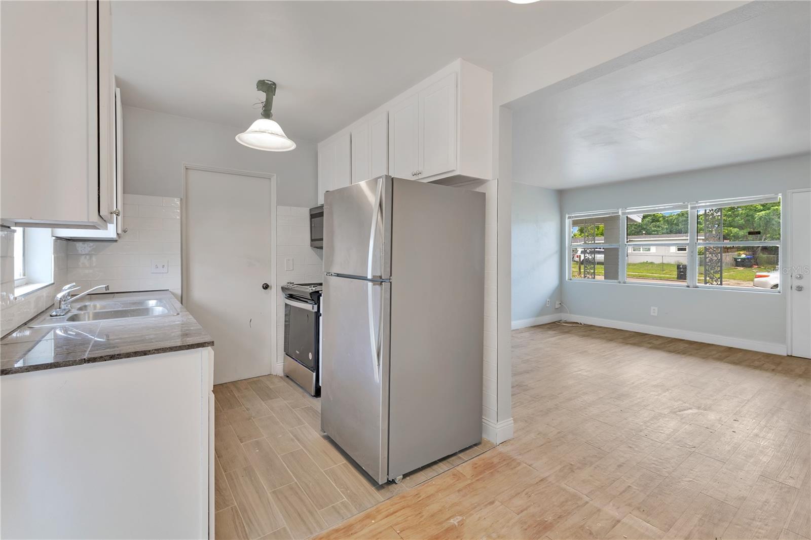 CRESCENT HEIGHTS - Residential