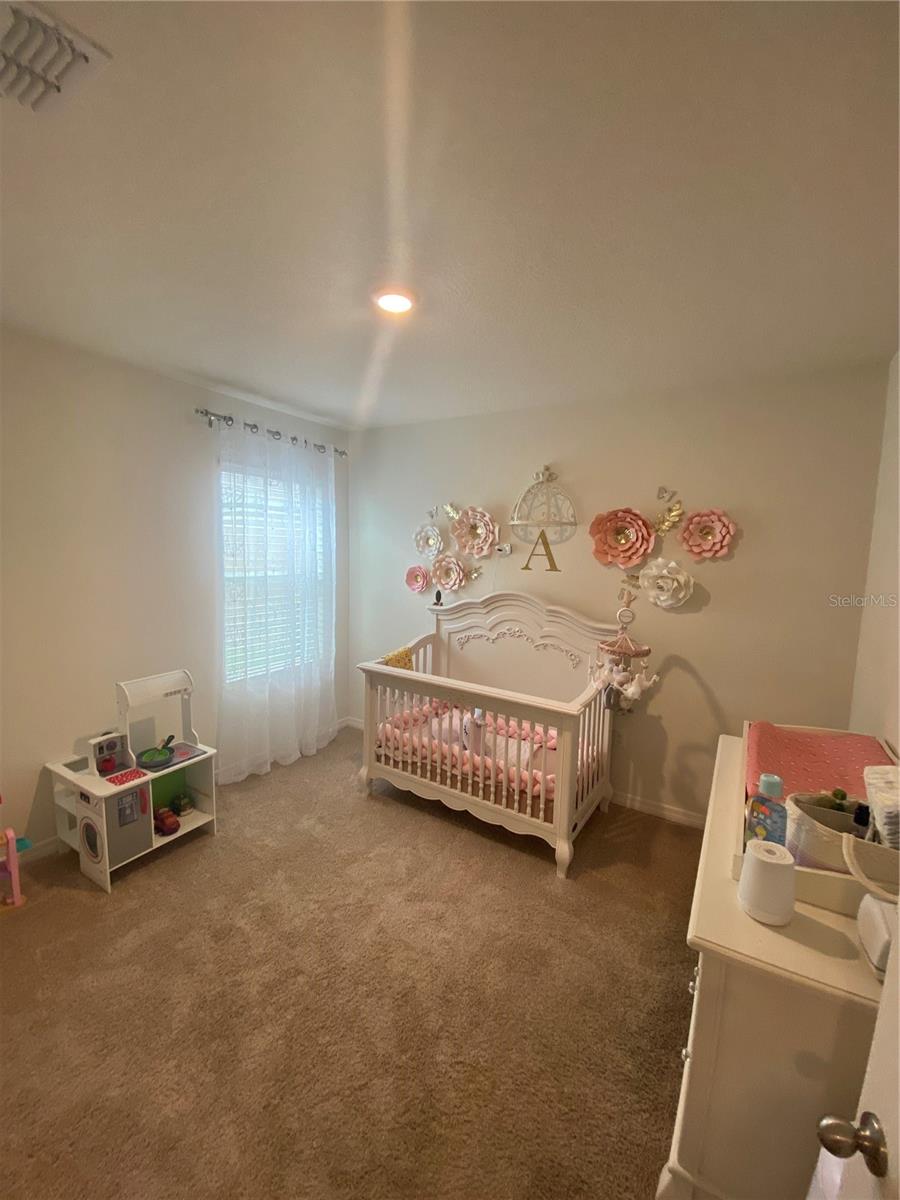 VICTORIA OAKS - Residential Lease