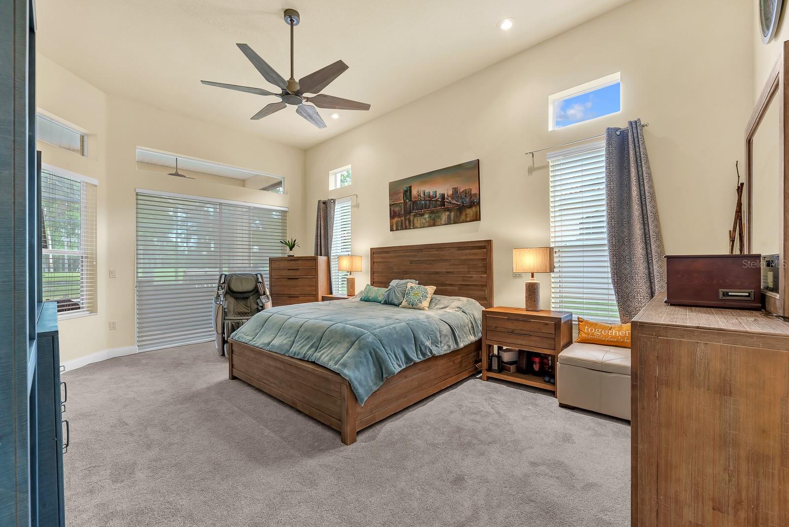 HERNANDO OAKS PH 1 - Residential