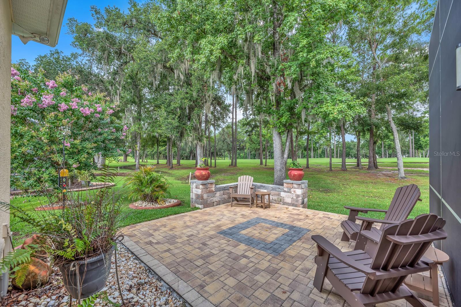 HERNANDO OAKS PH 1 - Residential