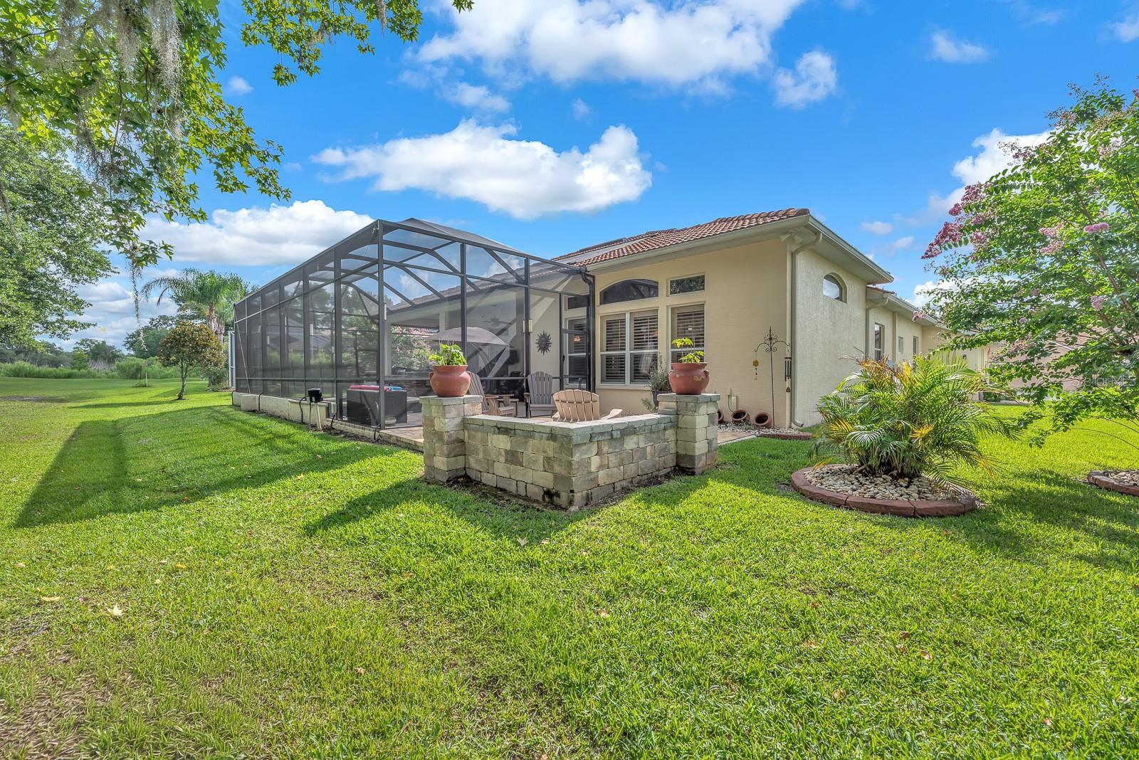 HERNANDO OAKS PH 1 - Residential
