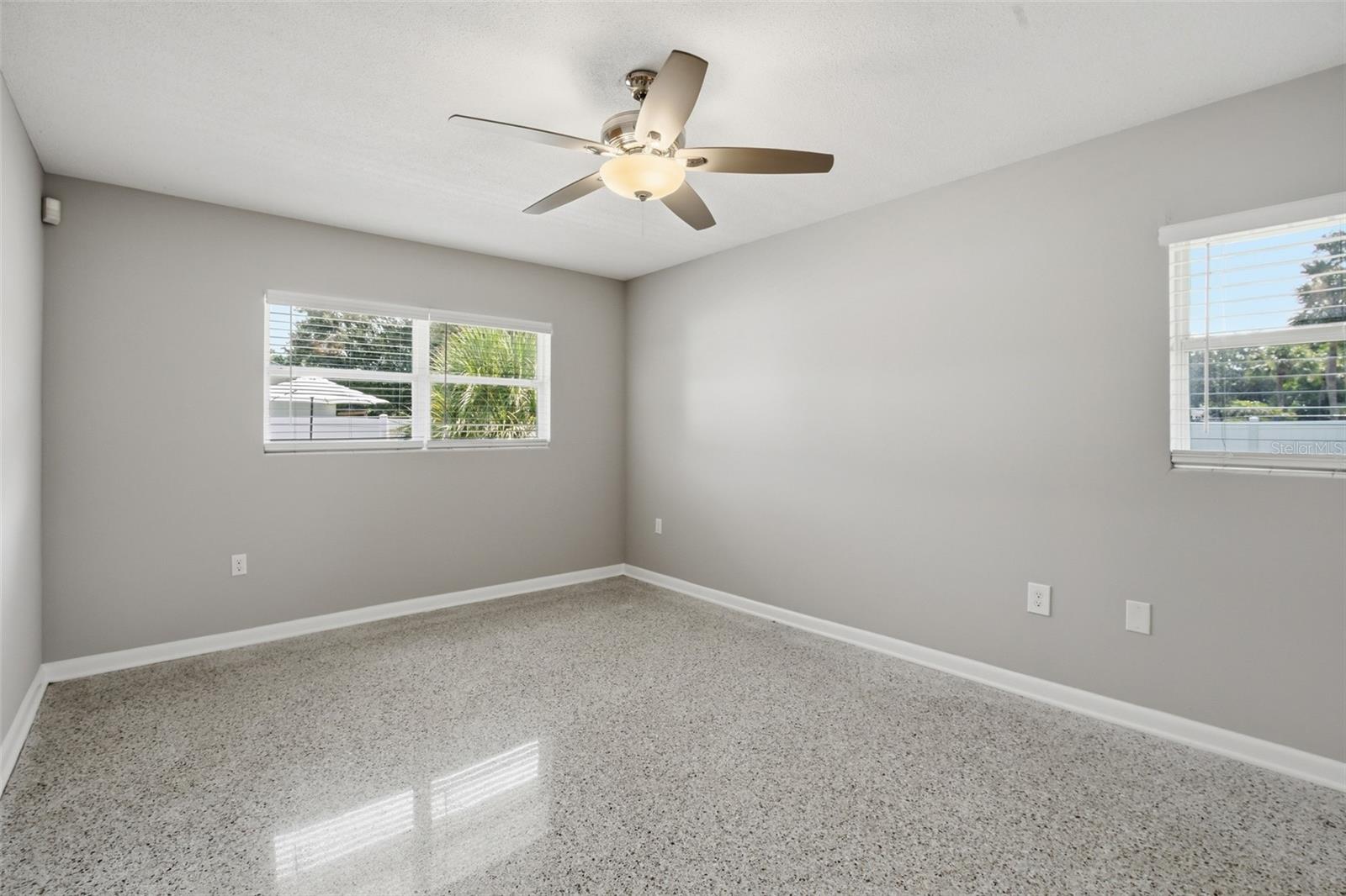 GREENFIELD MANOR - Residential