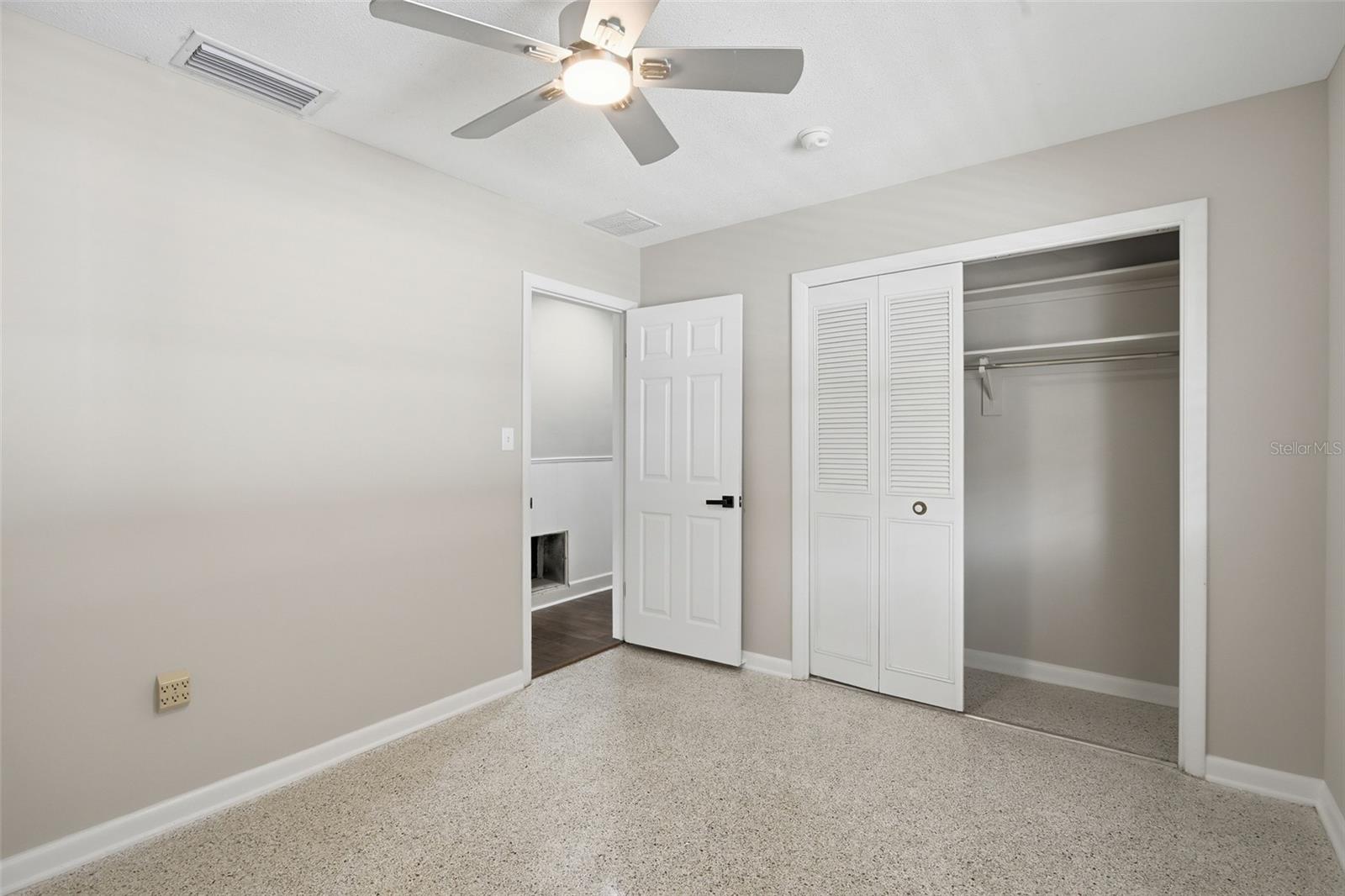 GREENFIELD MANOR - Residential