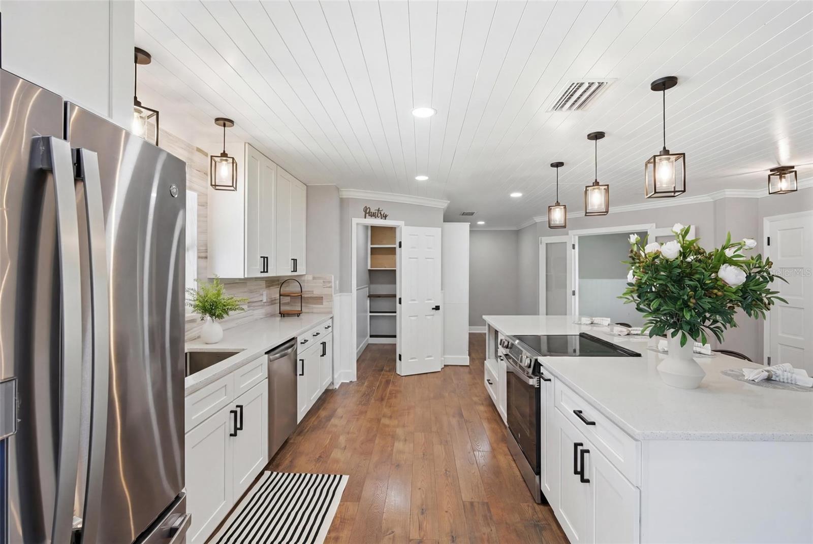 GREENFIELD MANOR - Residential