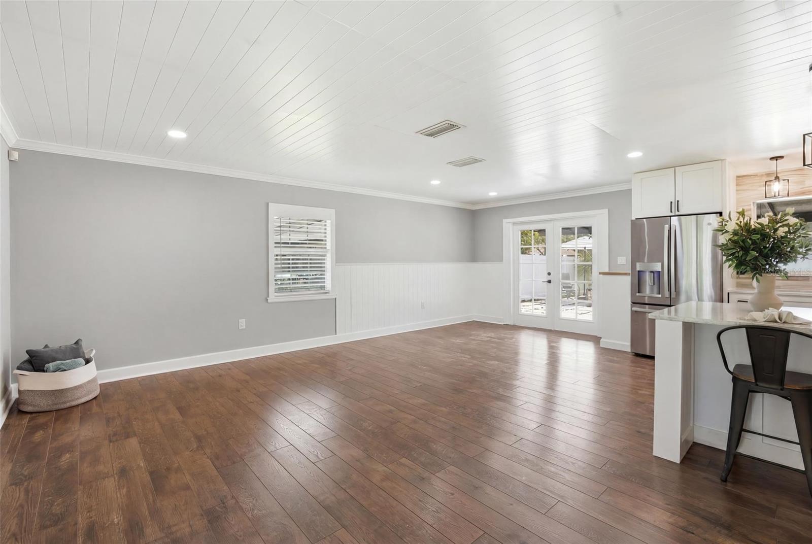 GREENFIELD MANOR - Residential
