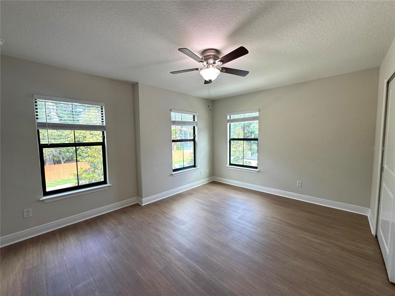 MAYER MANOR - Residential Lease