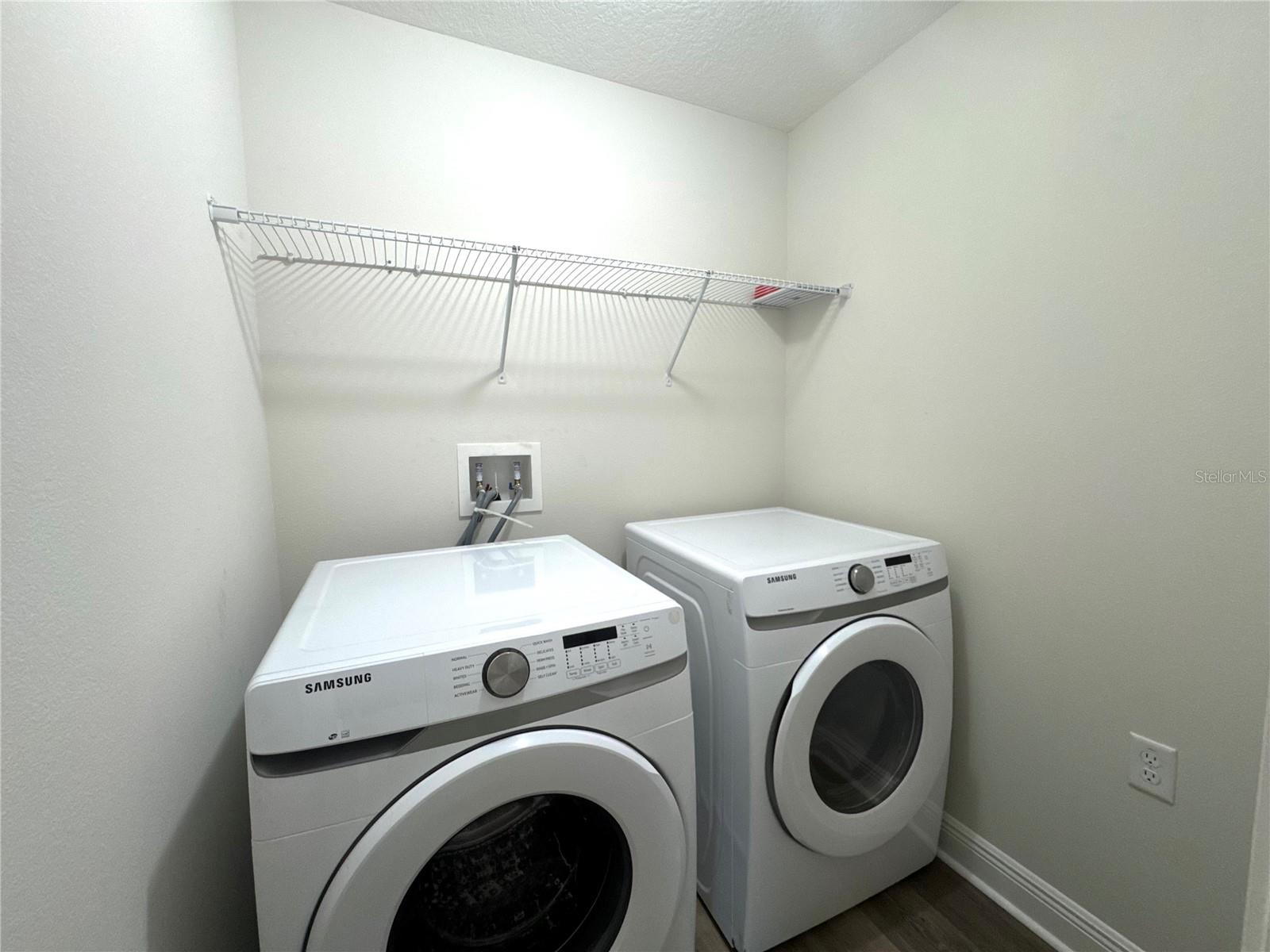 MAYER MANOR - Residential Lease