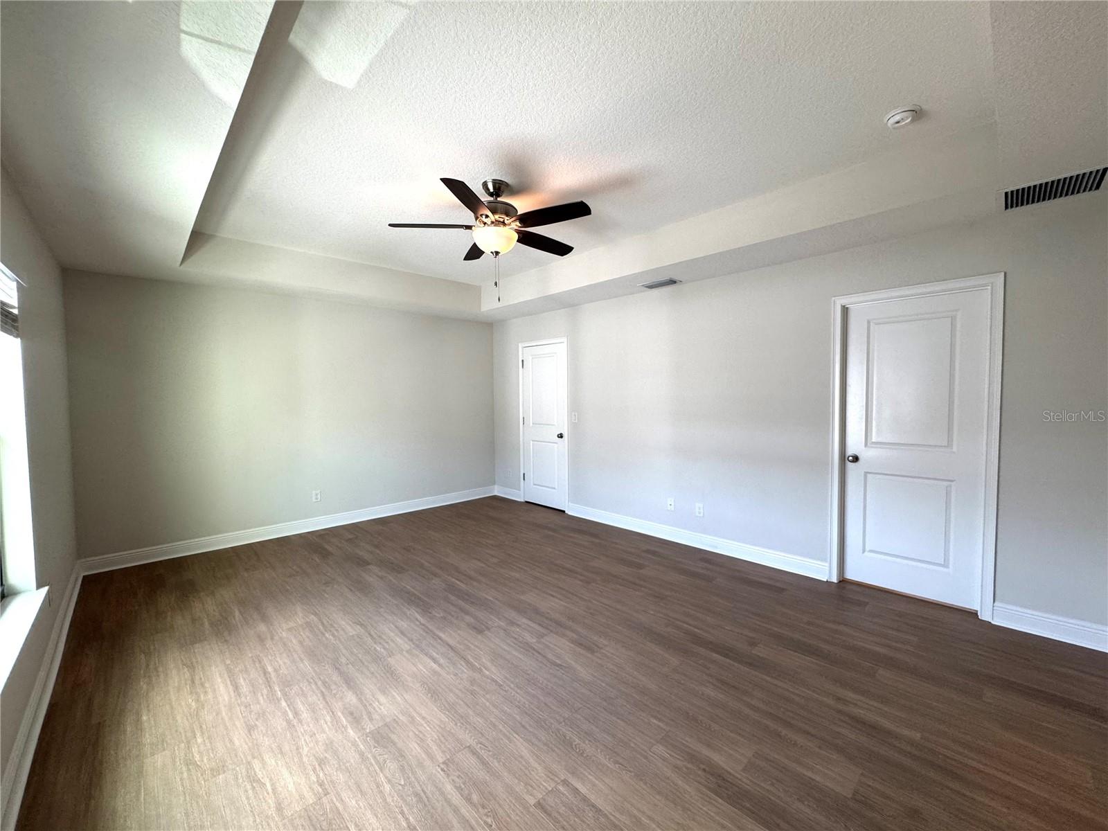 MAYER MANOR - Residential Lease