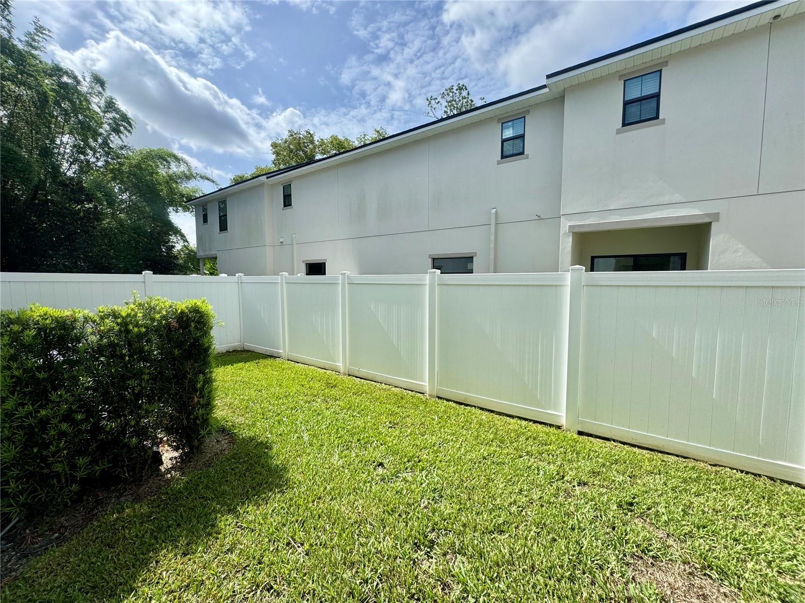MAYER MANOR - Residential Lease