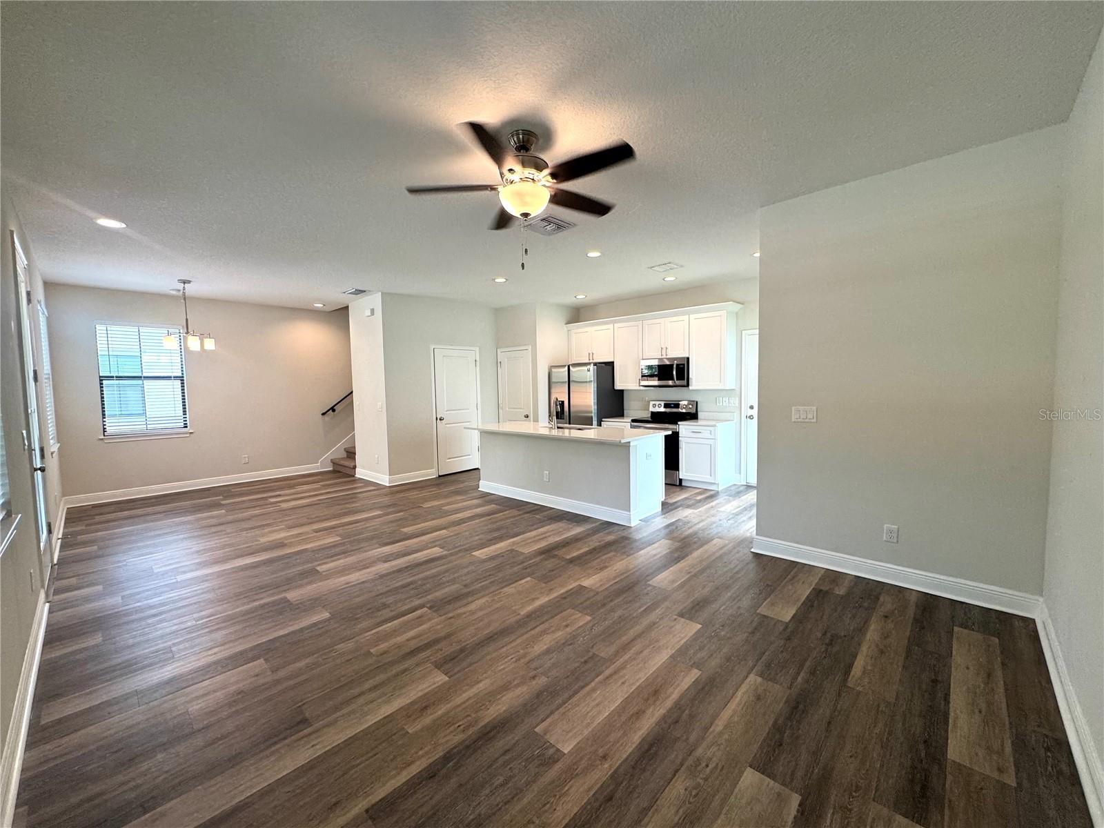 MAYER MANOR - Residential Lease