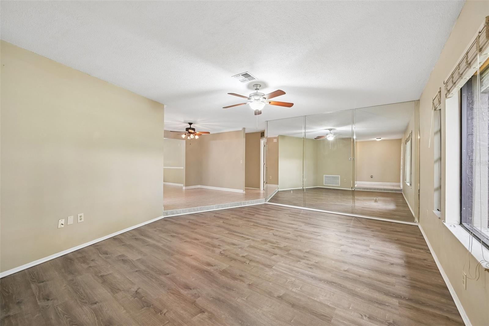 BENEVA PINES - Residential