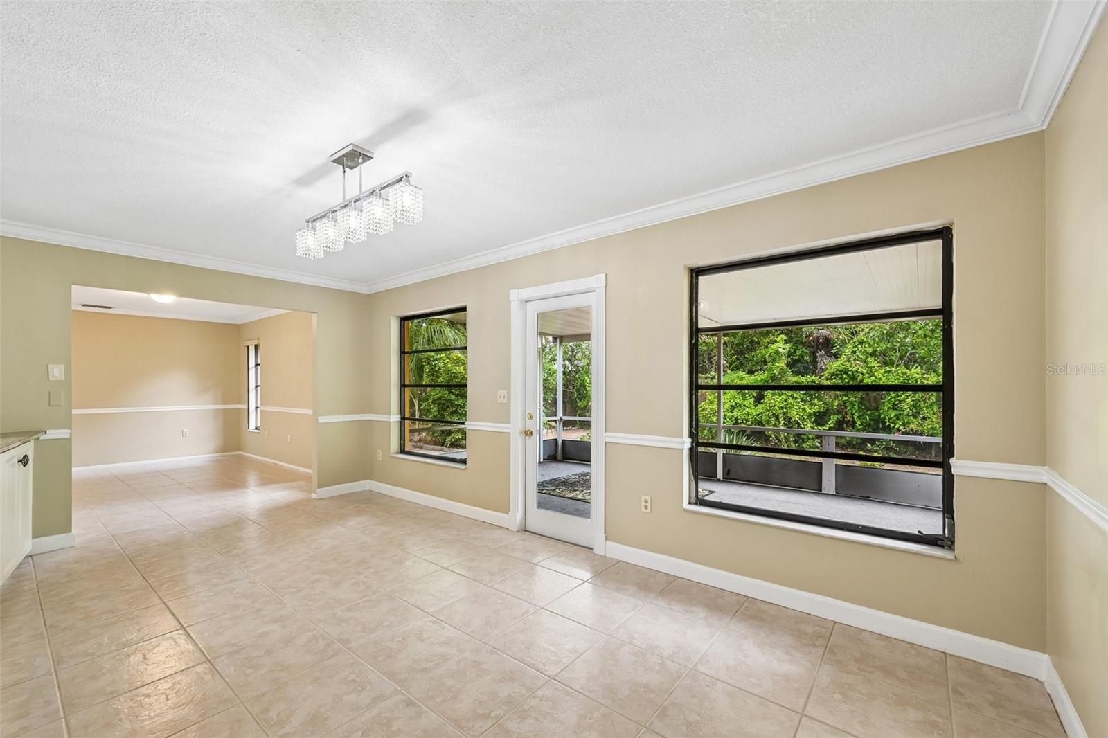 BENEVA PINES - Residential