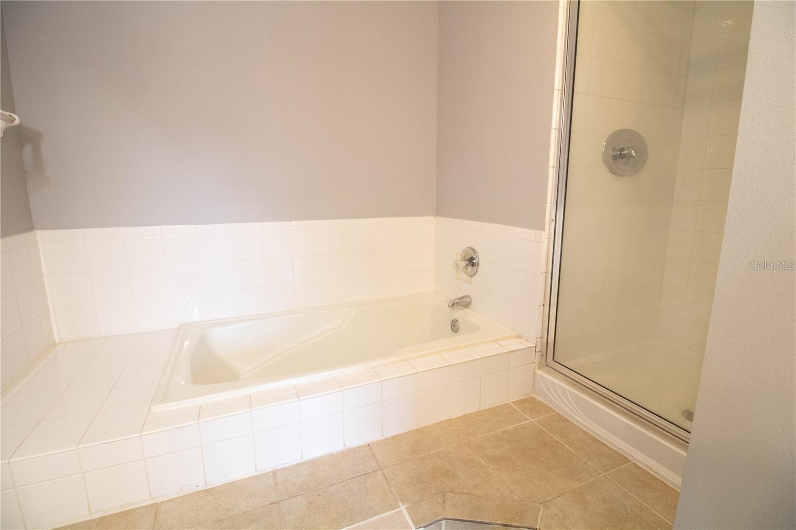 BIMINI BAY PH 02 - Residential Lease