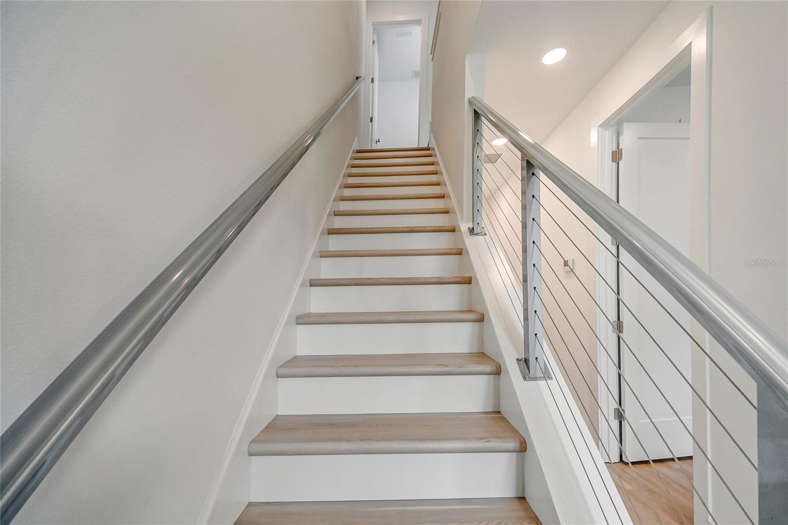 LAUREATE PARK NBRHD CENTER PH 3 - Residential
