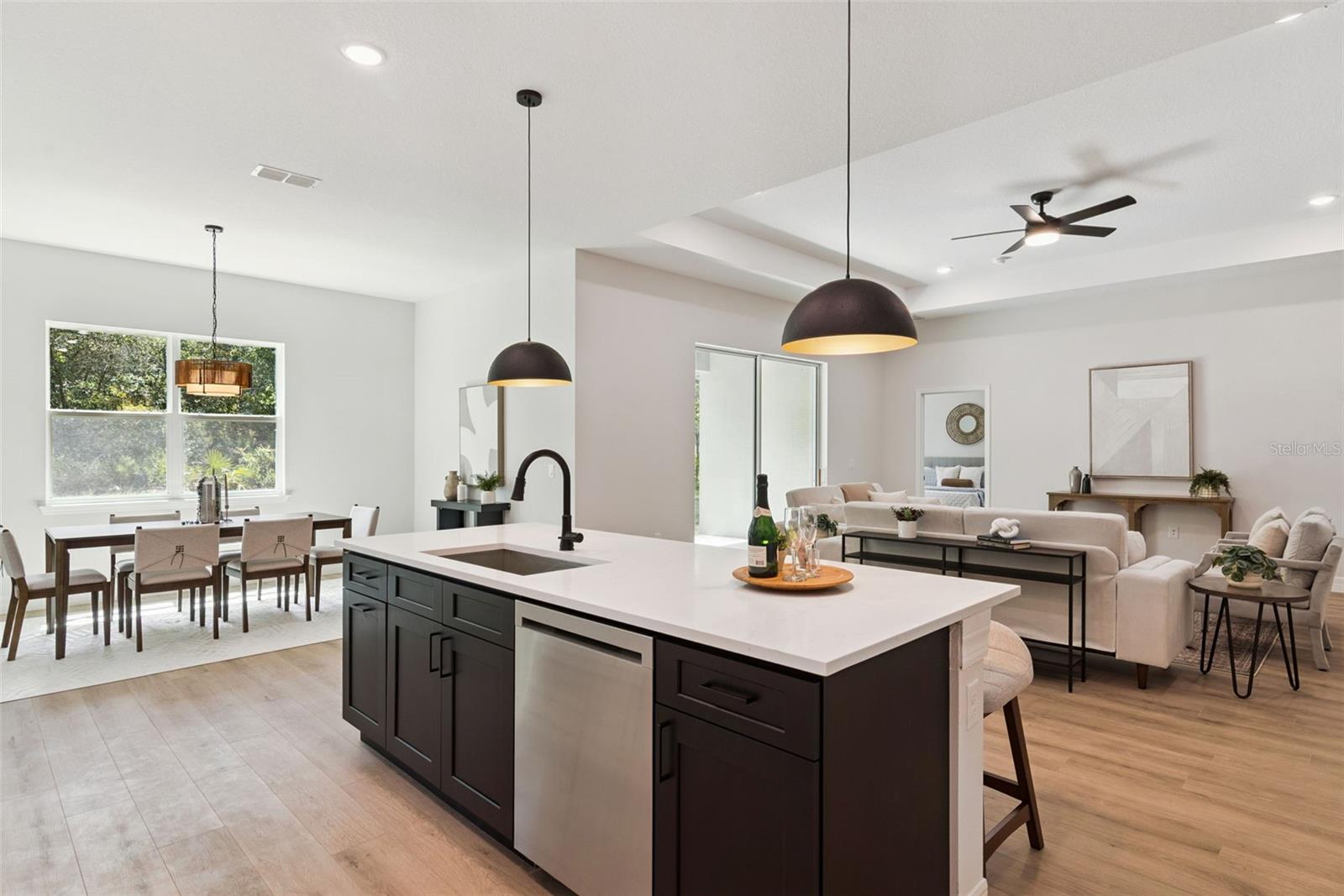 ROYAL TRAILS UNIT 01 - Residential