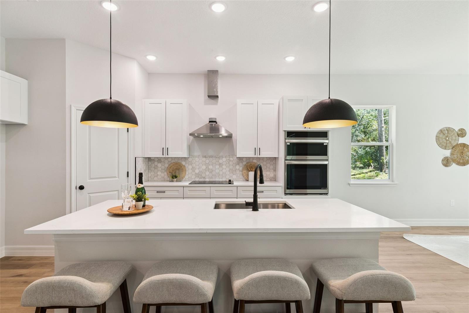 ROYAL TRAILS UNIT 01 - Residential