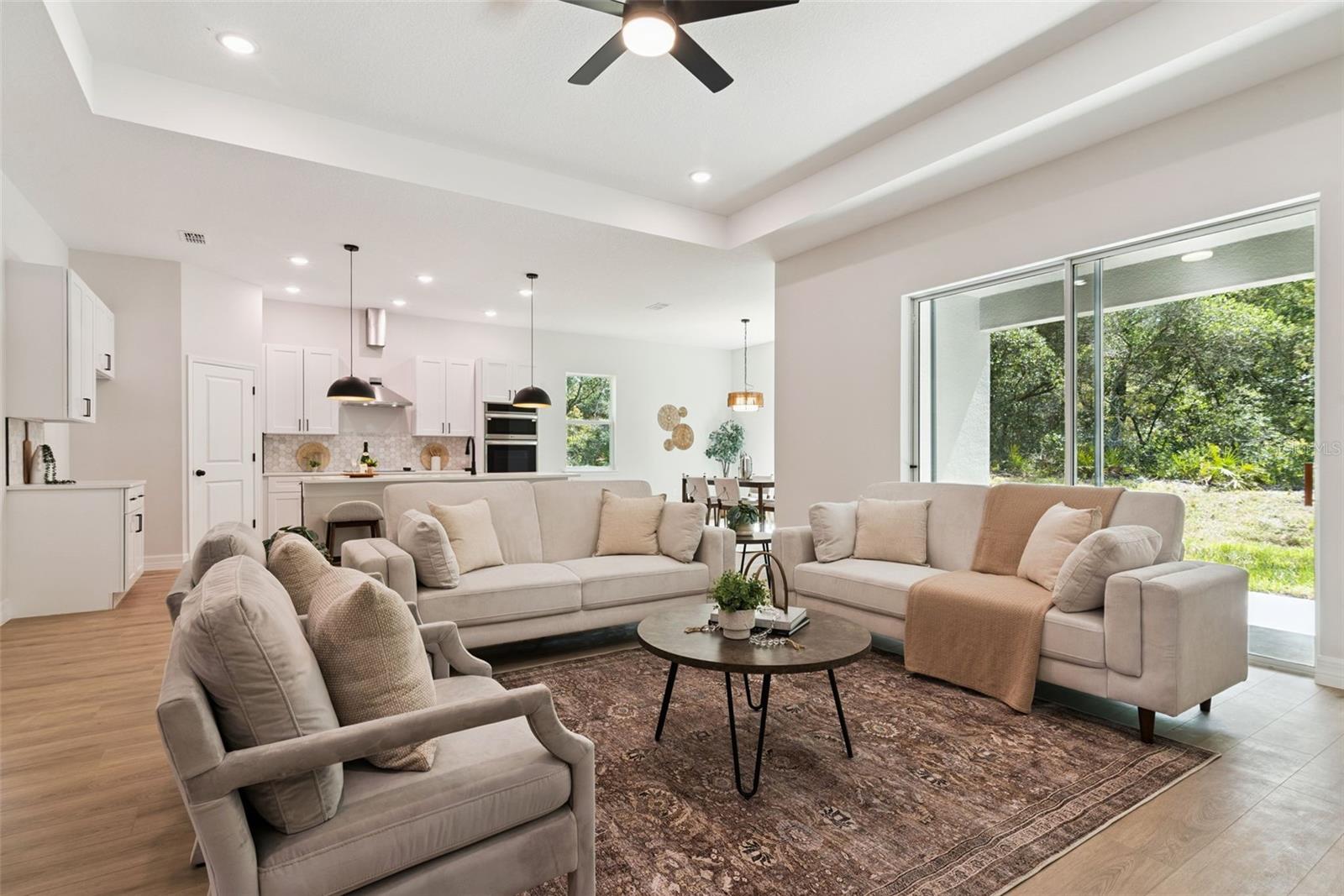 ROYAL TRAILS UNIT 01 - Residential
