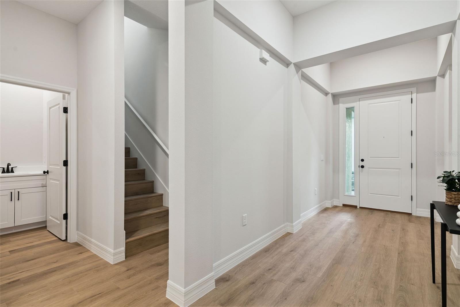 ROYAL TRAILS UNIT 01 - Residential