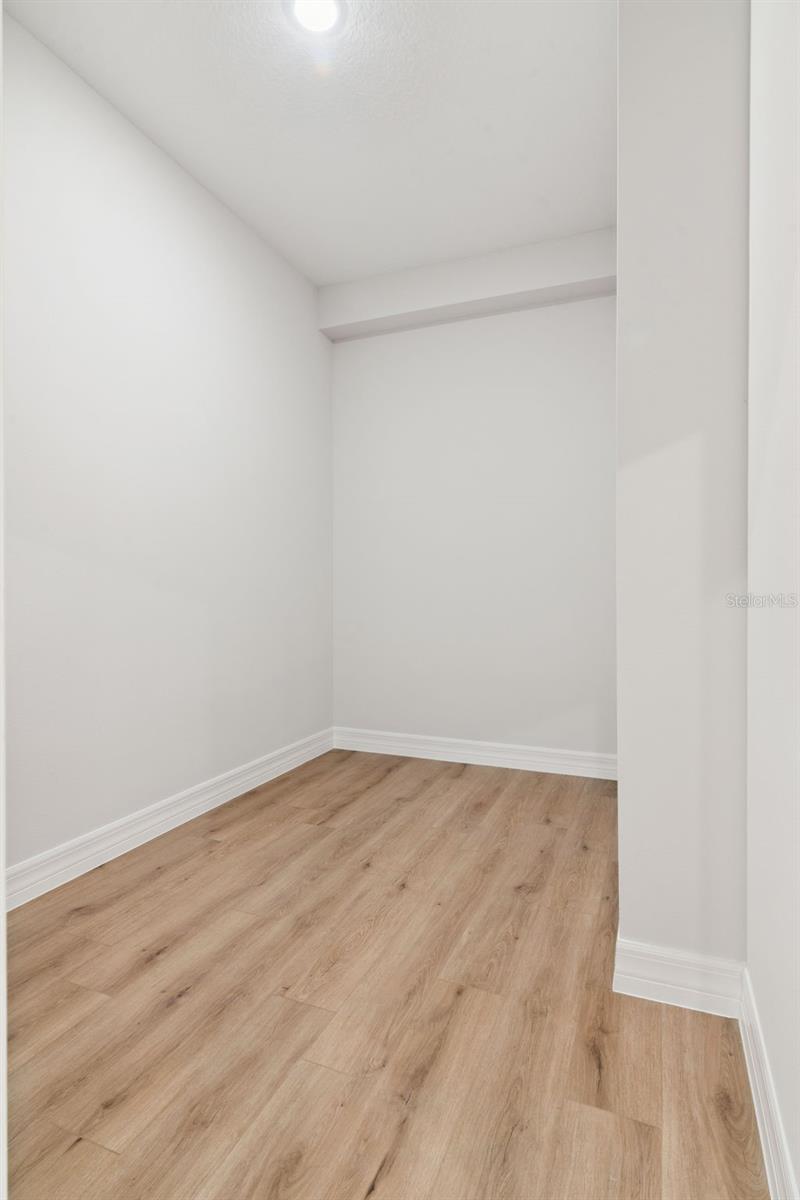 ROYAL TRAILS UNIT 01 - Residential