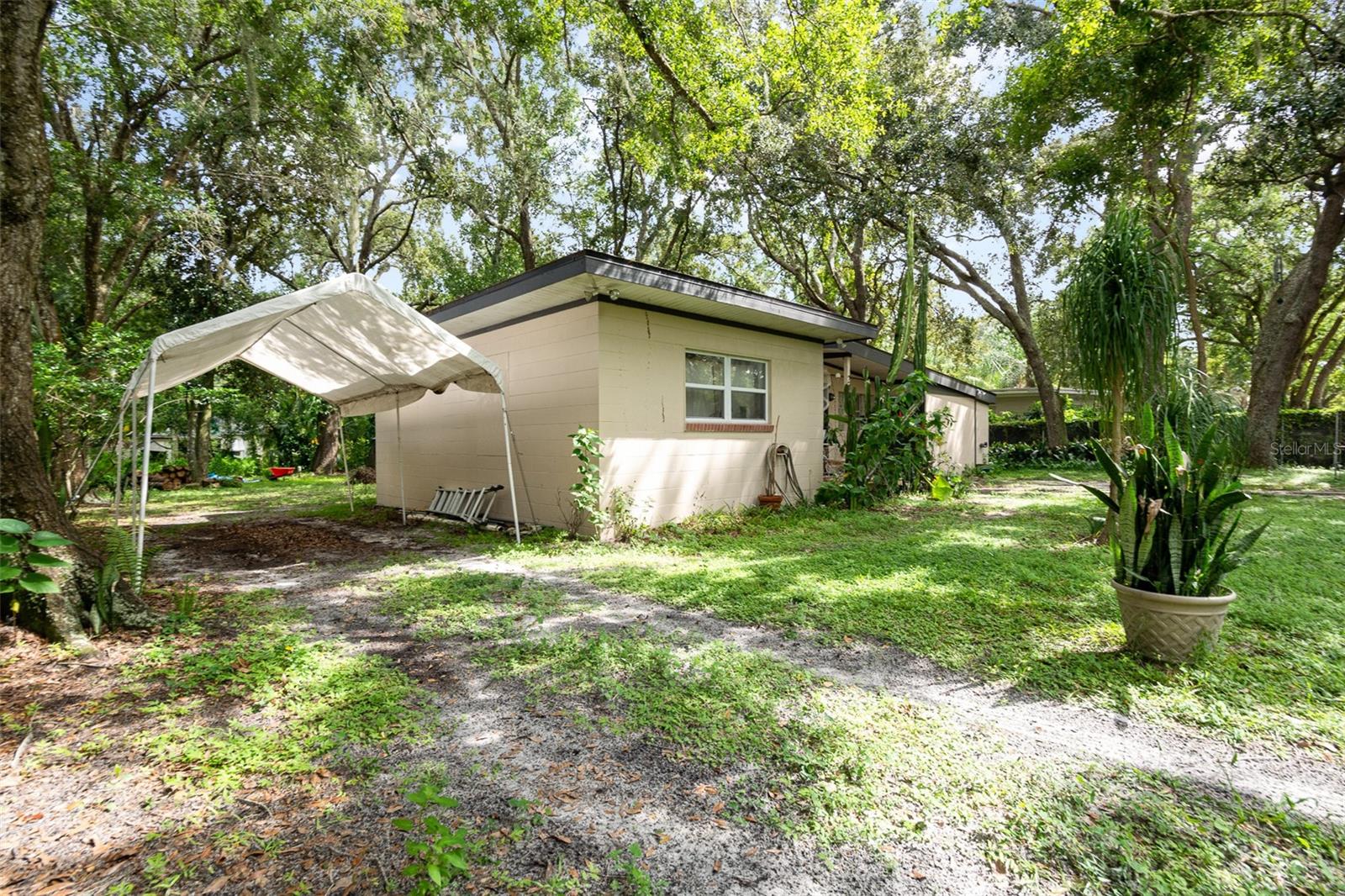 WYNNEWOOD - Residential