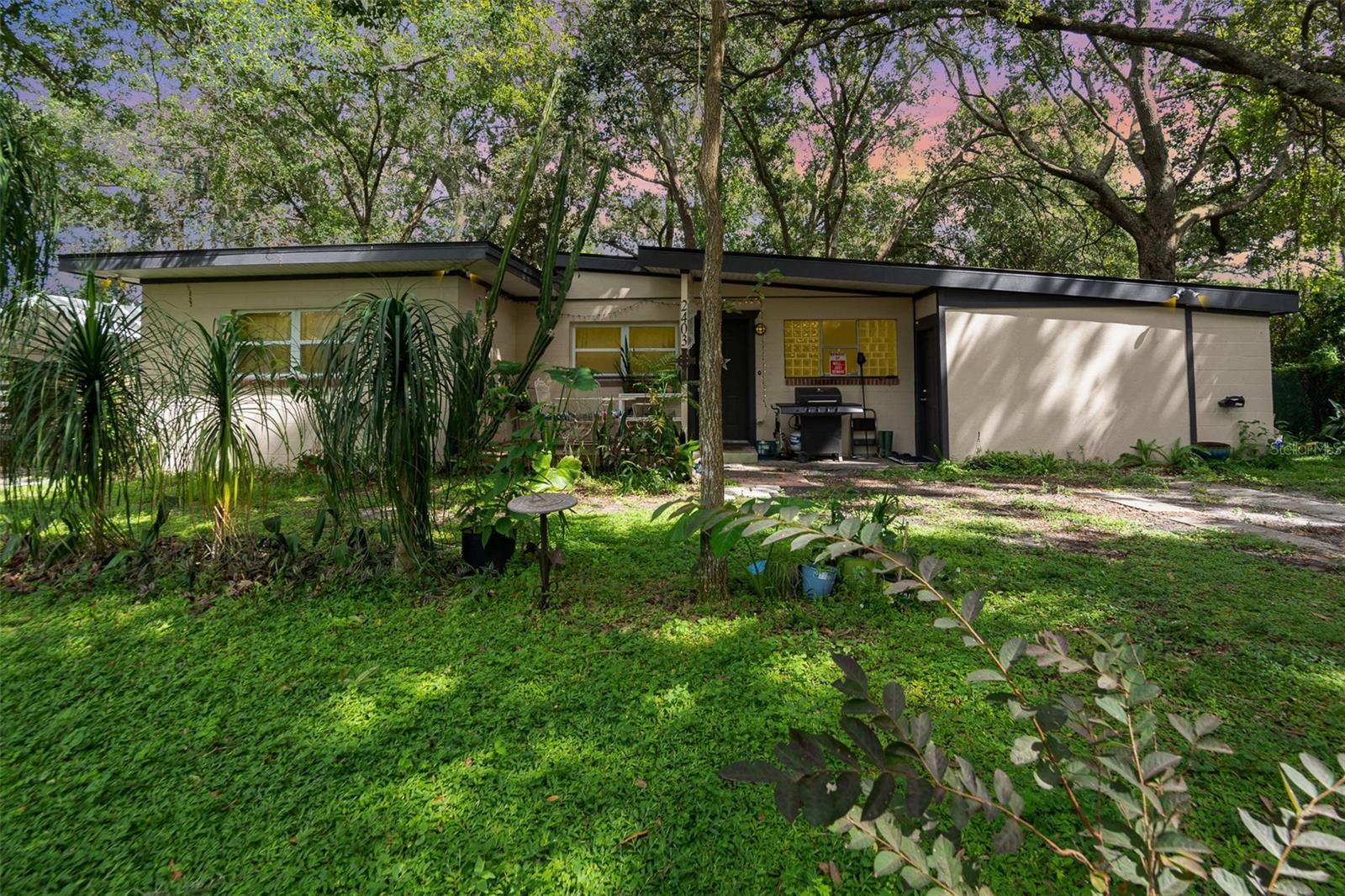 WYNNEWOOD - Residential