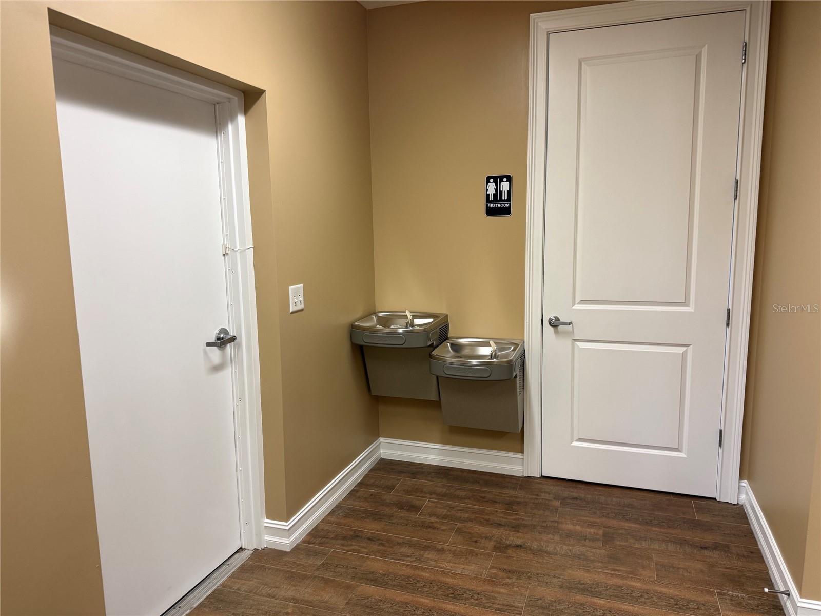 CIARA CREEK EXECUTIVE CENTRE - Commercial Lease