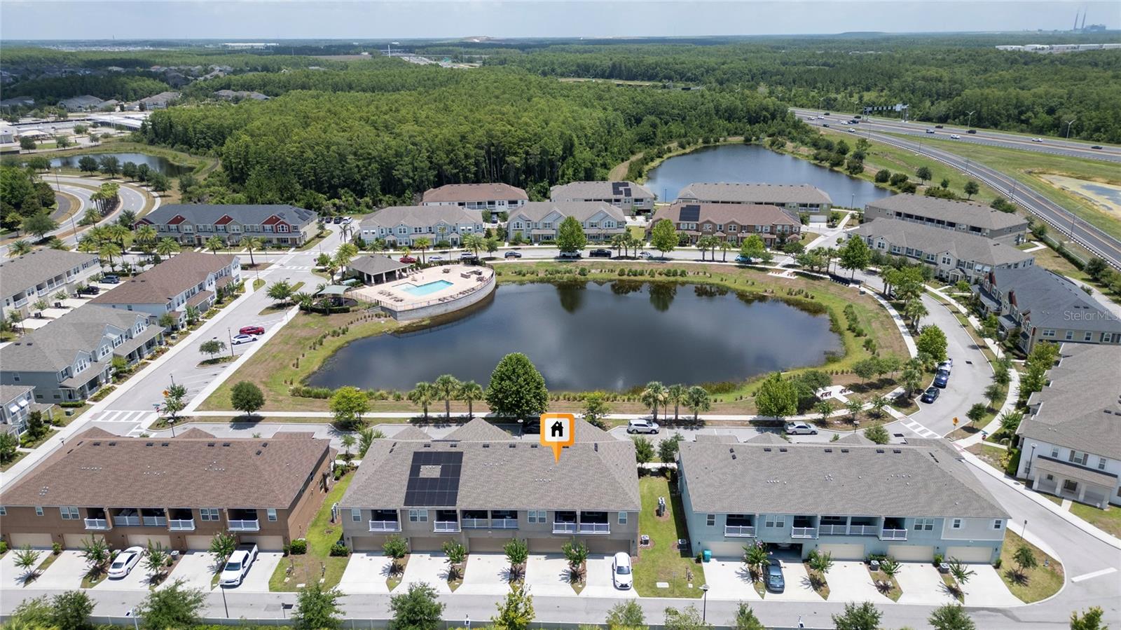 RANDAL WALK - Residential