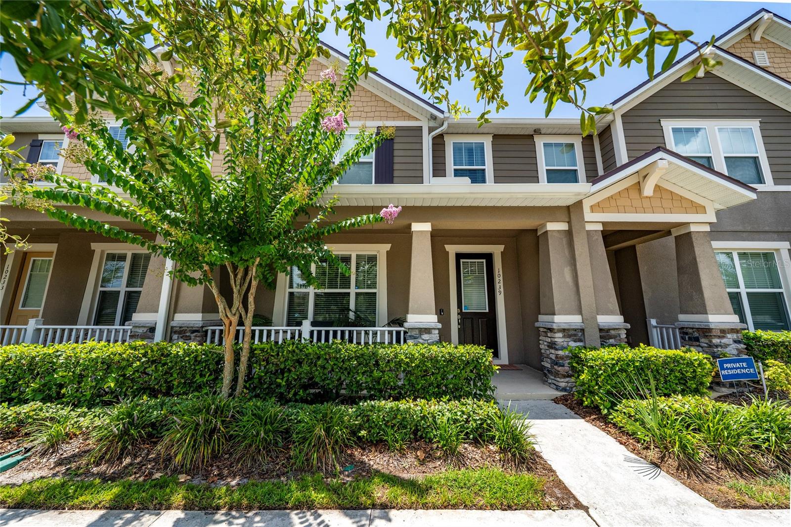 RANDAL WALK - Residential