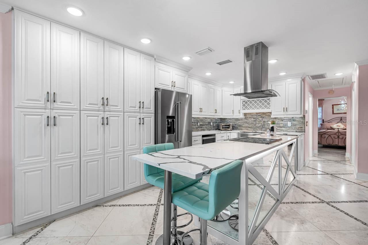 GLOUCESTER M CONDO - Residential