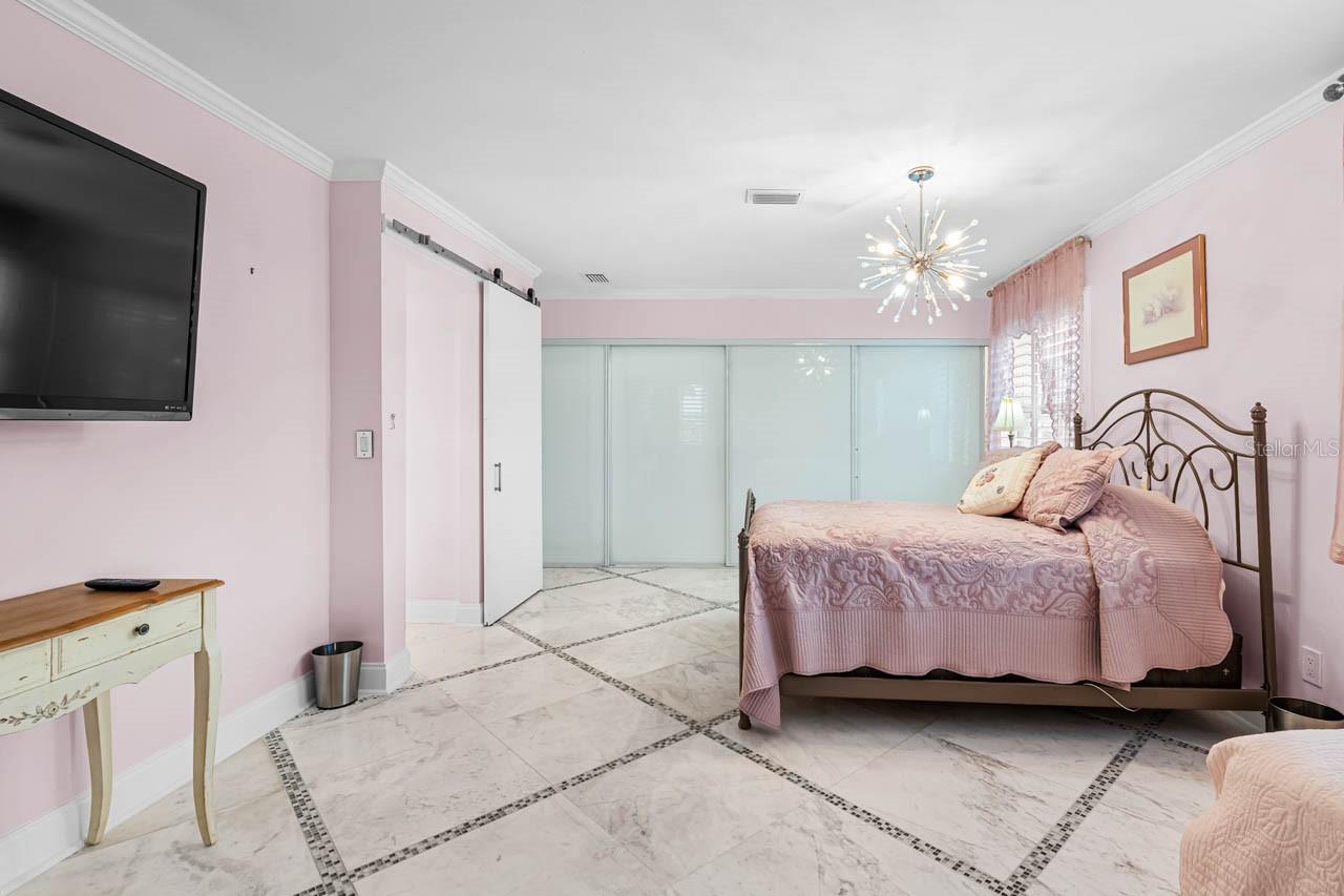 GLOUCESTER M CONDO - Residential