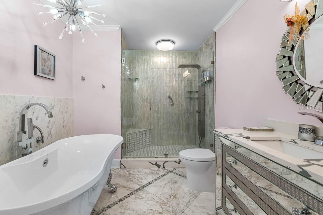 GLOUCESTER M CONDO - Residential