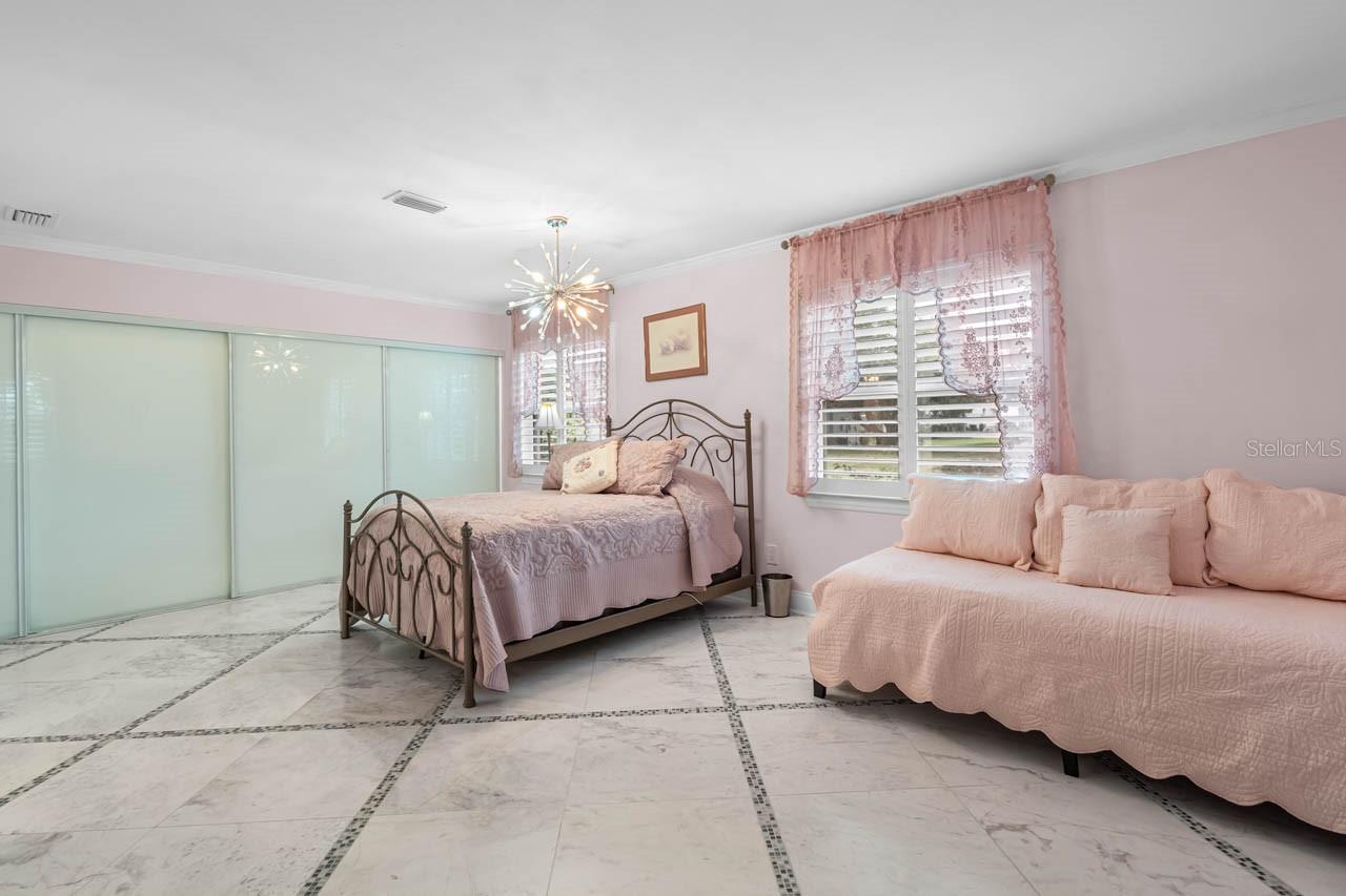 GLOUCESTER M CONDO - Residential