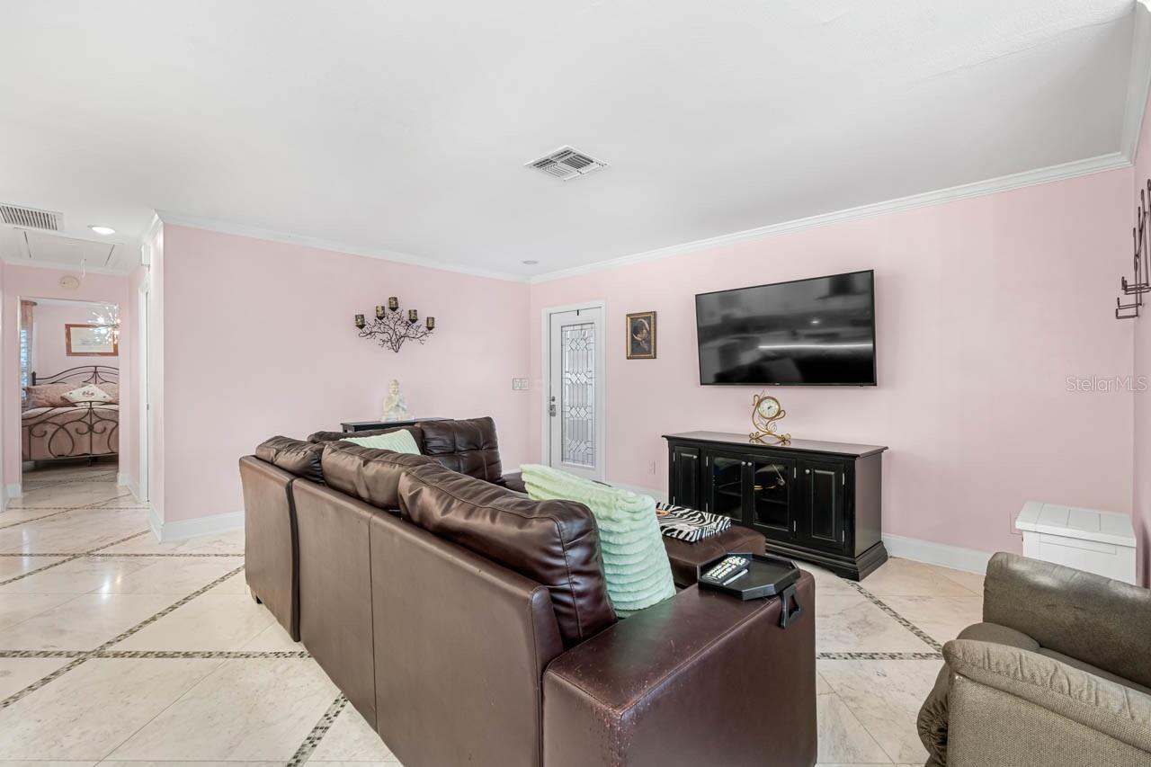 GLOUCESTER M CONDO - Residential