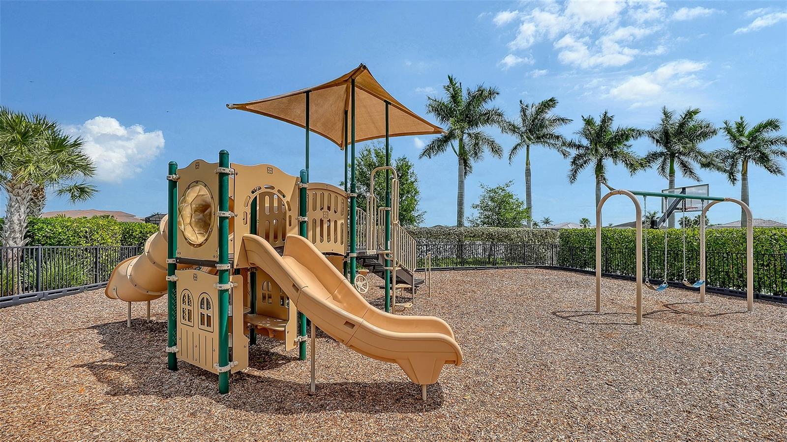 ARTISTRY SARASOTA - Residential