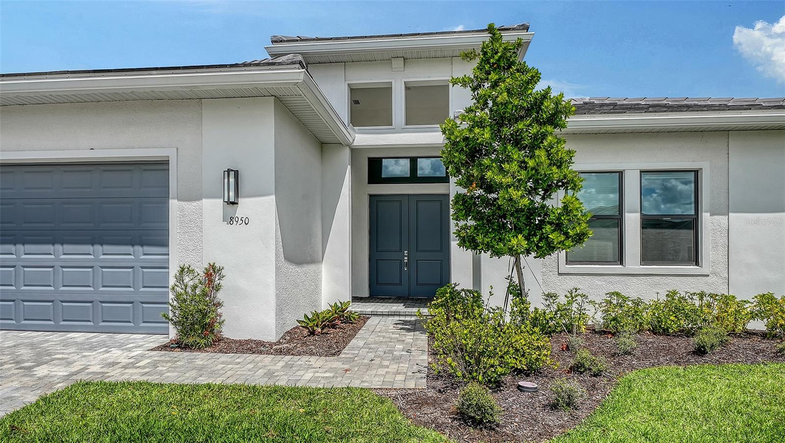 ARTISTRY SARASOTA - Residential