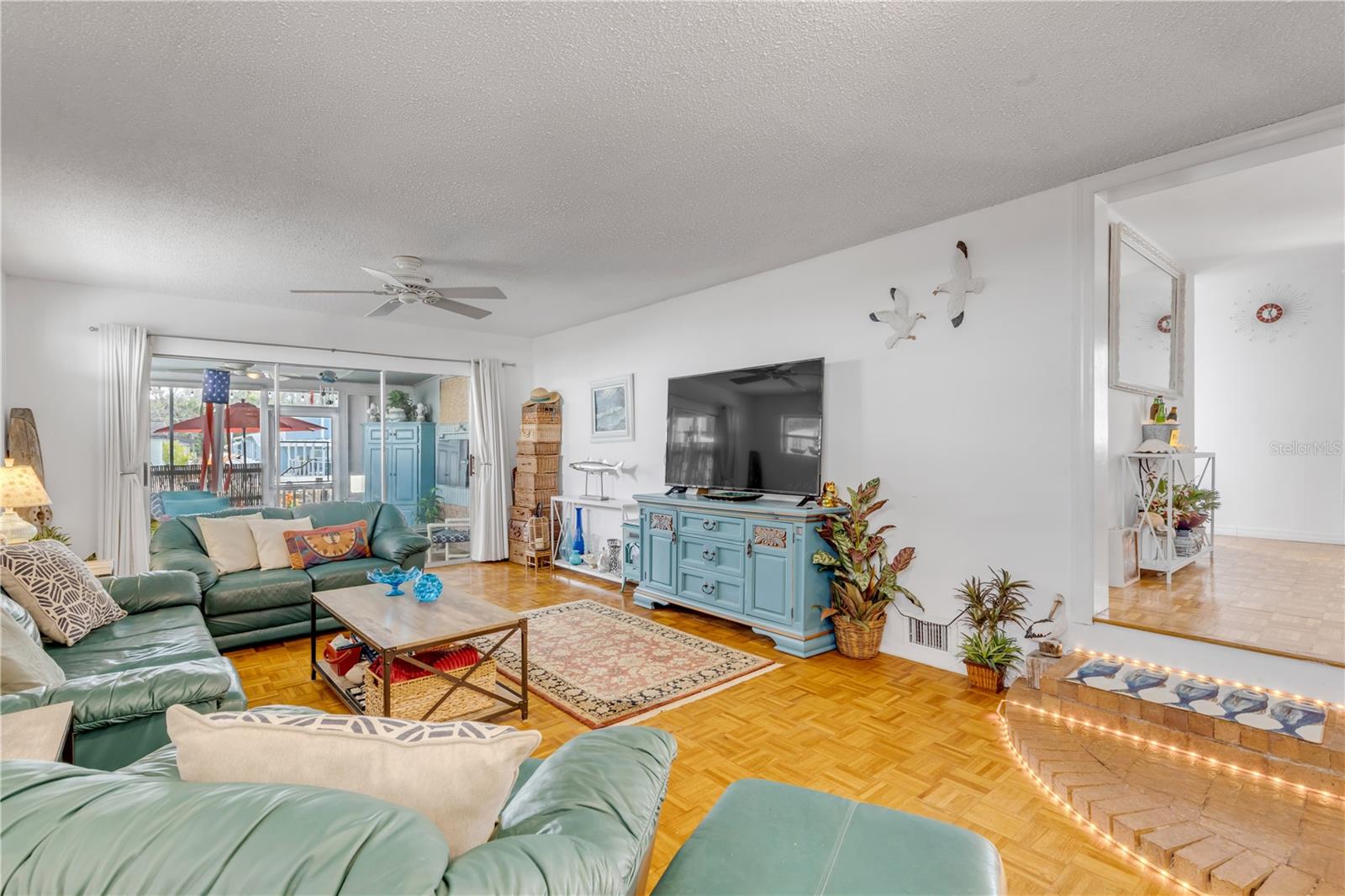 INDIAN HARBOR ESTATES UNIT 04 - Residential